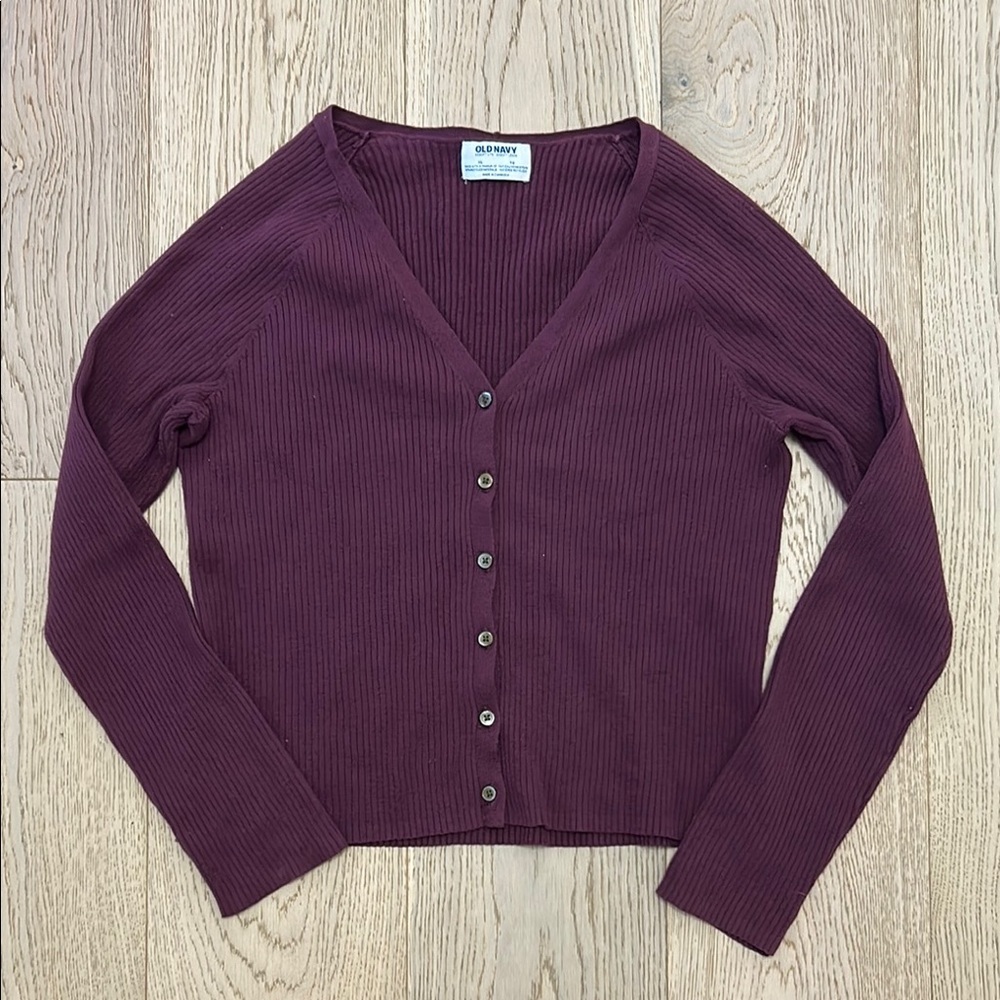 Old Navy Ribbed Button-Front Cardigan in Wine